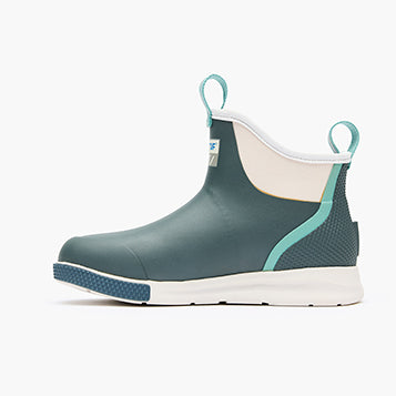 XtraTuf Women's 6 in Ankle Deck Boot Sport Stormy Blue