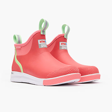 XtraTuf Women's 6 In Ankle Deck Boot Sport Coral