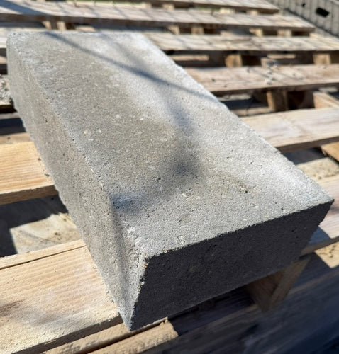 4x8x16 Solid Concrete Pad